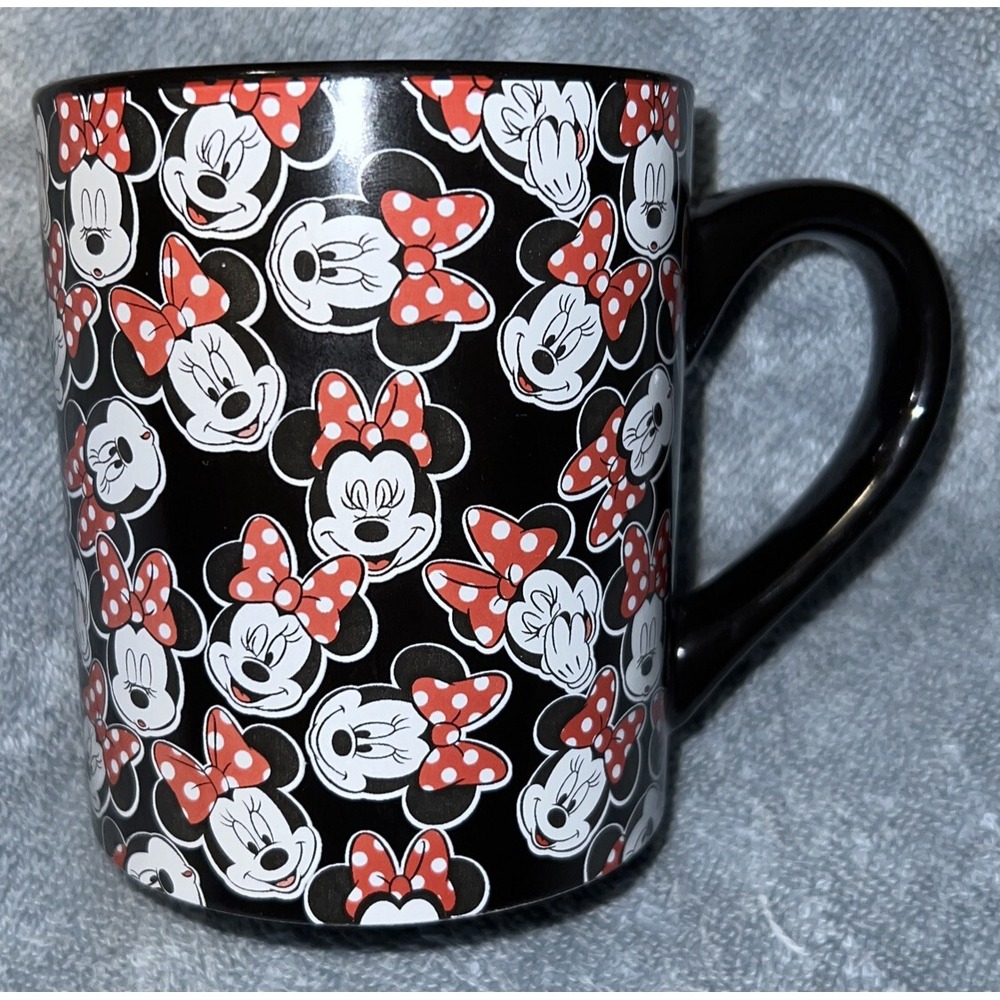 Minnie Mouse Faces Disney Coffee Mug 4" with Black,Red, White Colors - 14oz NEW